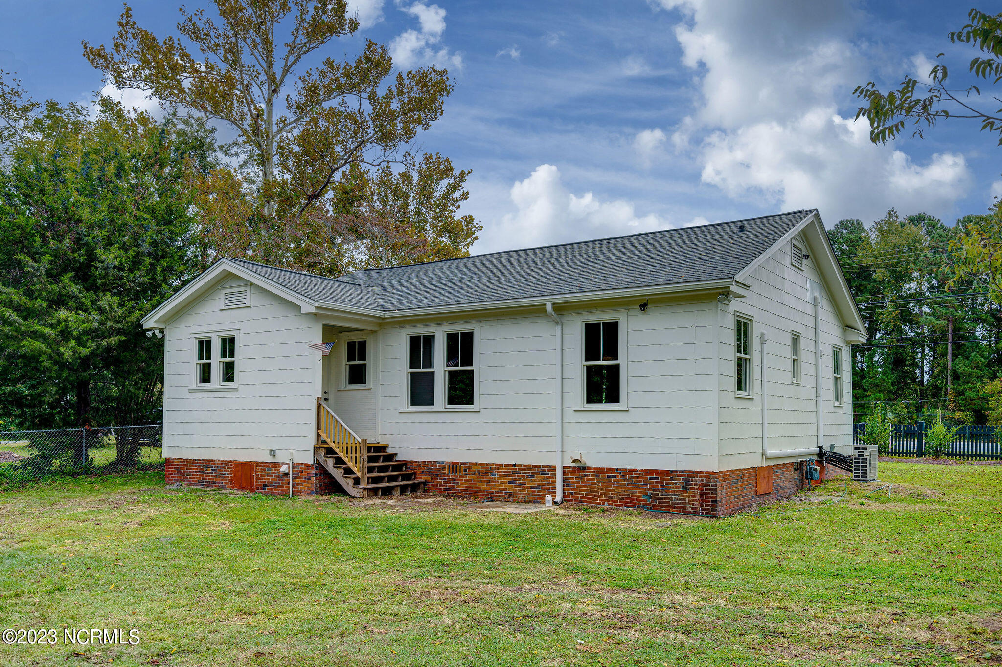 2001 Castle Hayne Road Wilmington, NC 28401 - Photo 6 of 40 2001CastleHayneFinal-6