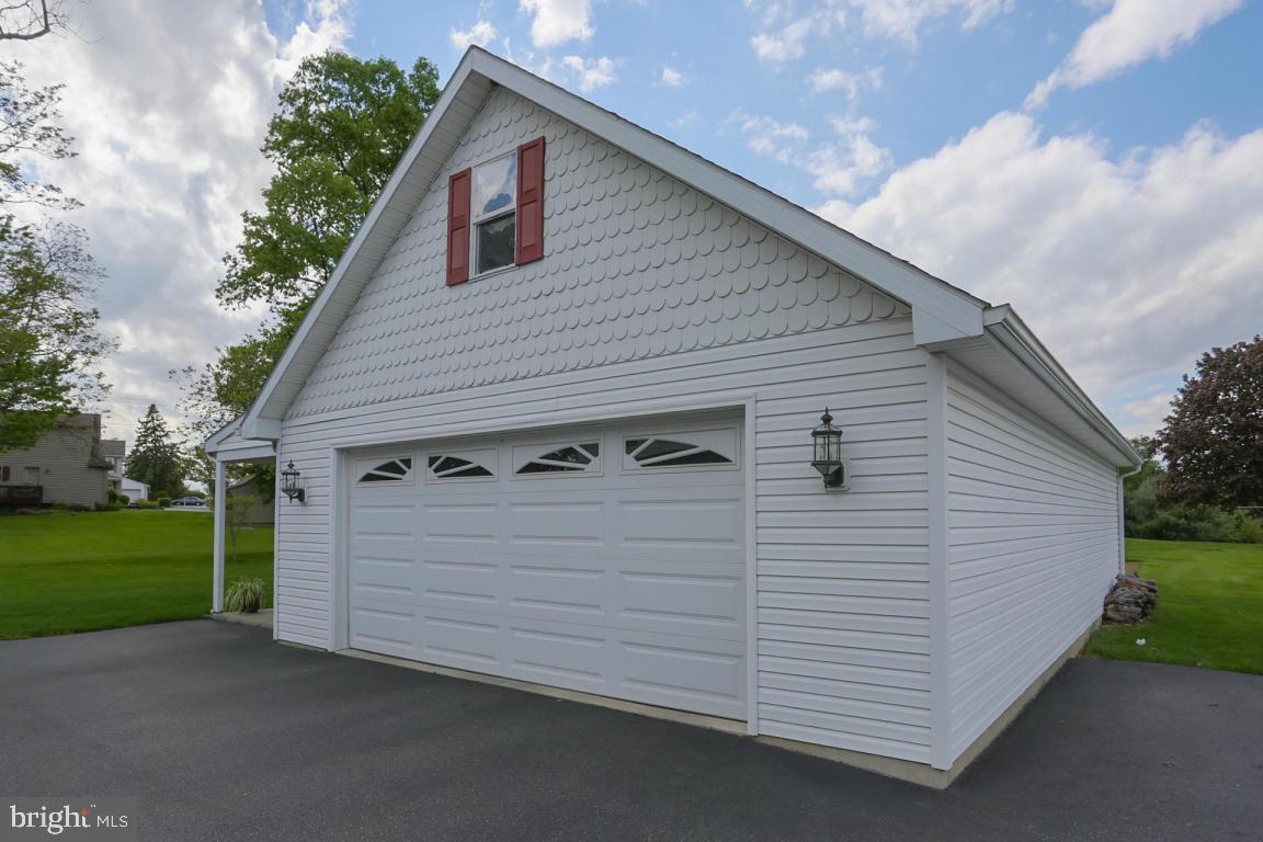 34 Twin Brook Road Lititz, PA 17543 - Photo 47 of 56