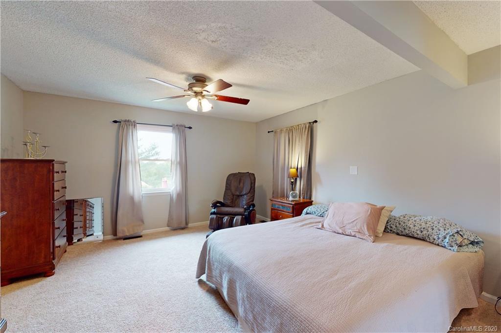 121 Bailey Bridge Road Gaffney, SC 29341 - Photo 14 of 37