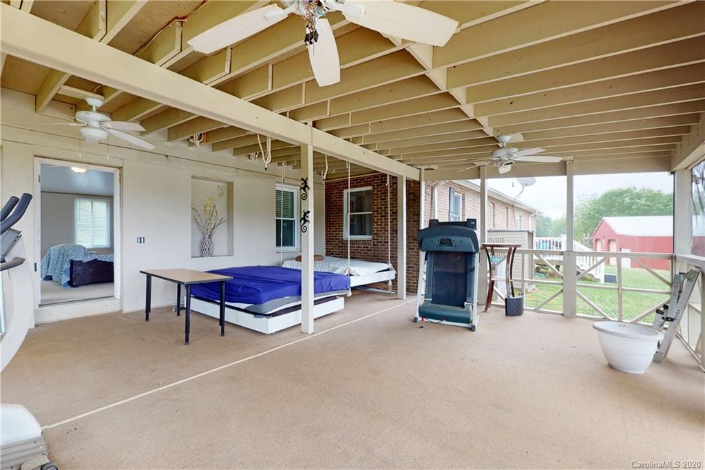 121 Bailey Bridge Road Gaffney, SC 29341 - Photo 28 of 37