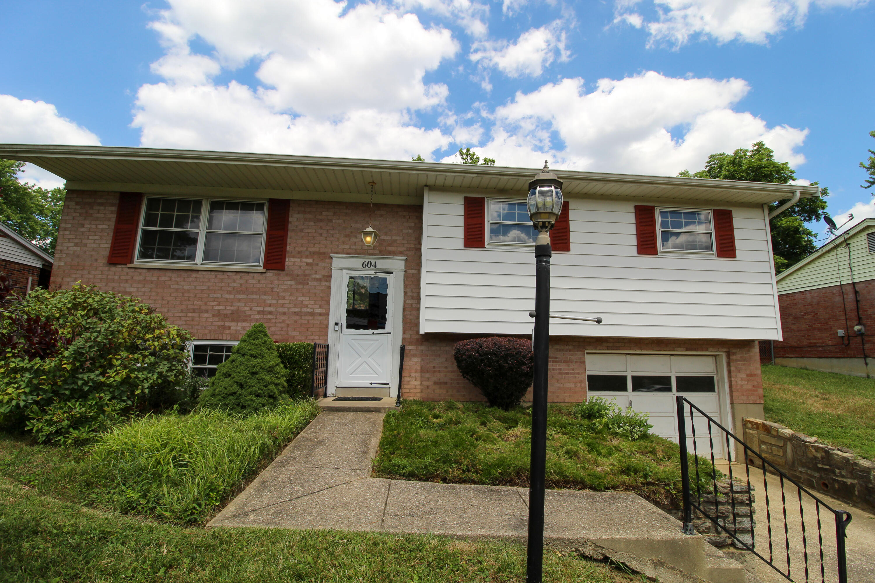 604 Stevenson Road Erlanger, KY 41018 - Photo 5 of 36 Gallery Image 5