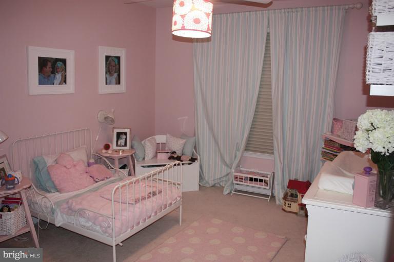 310 Hart Road Gaithersburg, MD 20878 - Photo 10 of 25 Interior (General)