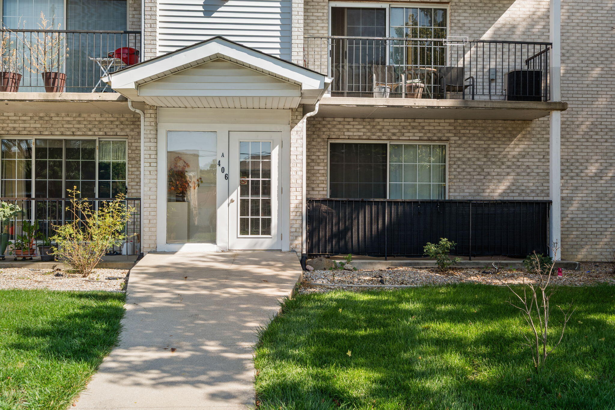 406 Sturdy Road, Unit 2A Valparaiso, IN 46383 - Photo 1 of 14 2048x1365