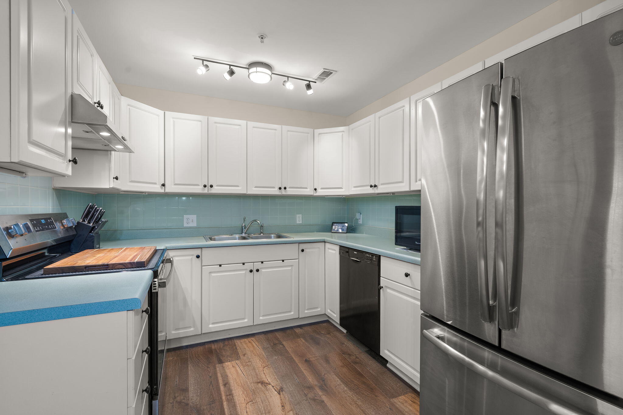 406 Sturdy Road, Unit 2A Valparaiso, IN 46383 - Photo 5 of 14 2048x1365