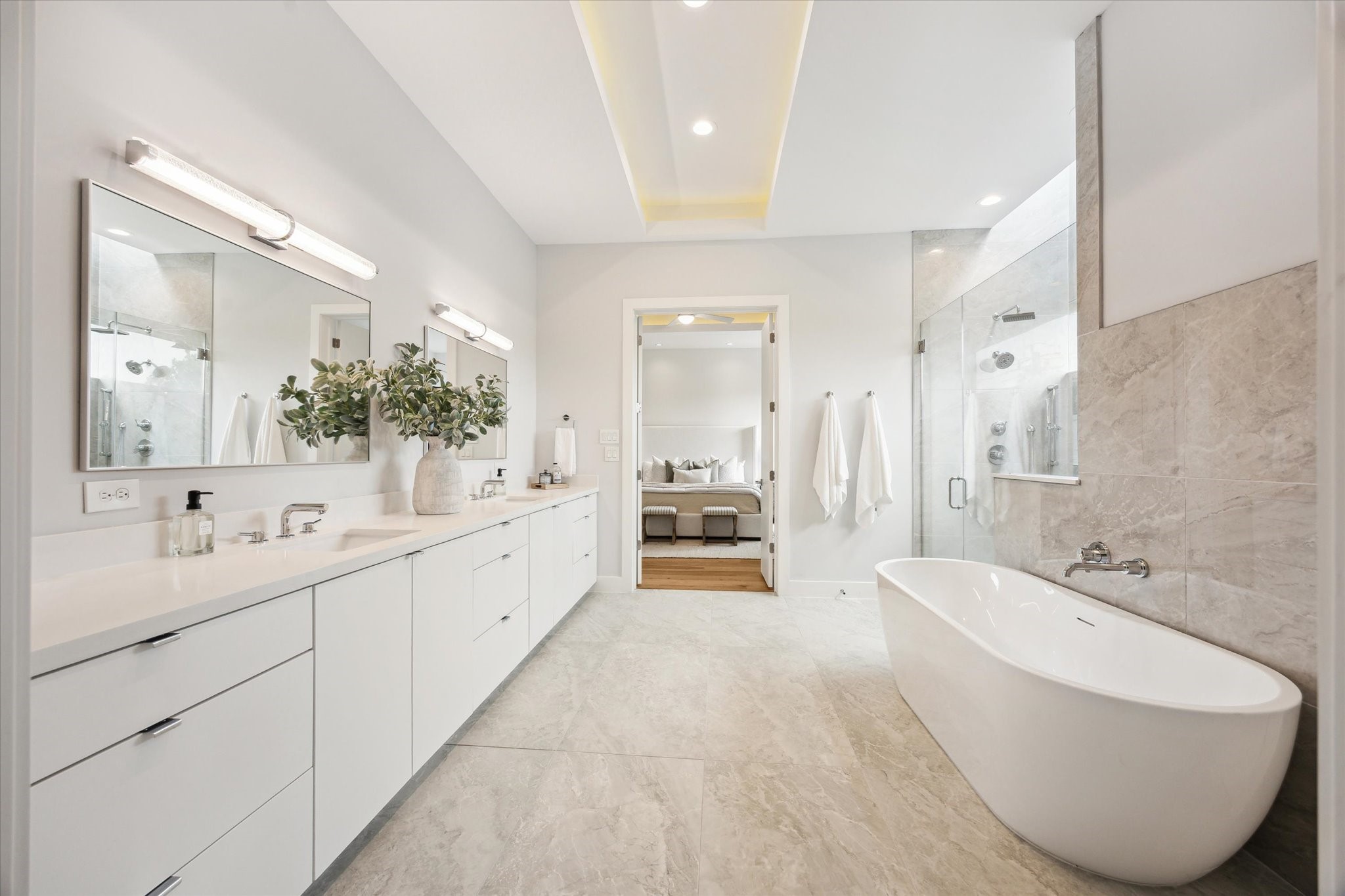 3851 Merrick Street Houston, TX 77025 - Photo 27 of 47 Primary bath features a large soaking tub