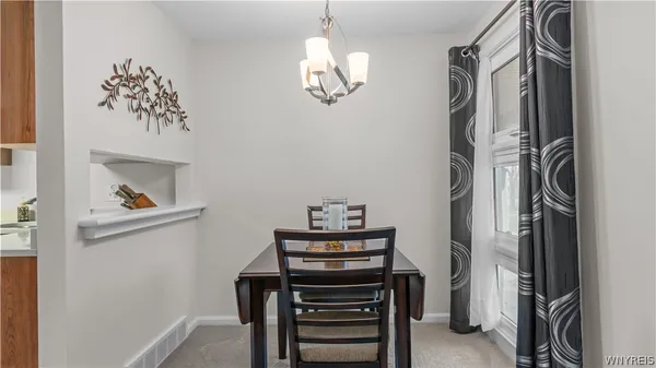 $249,500 | 72 St Amelia Drive, Tonawanda, NY 14150