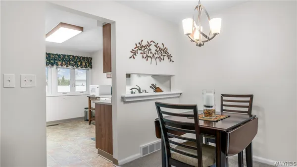 $249,500 | 72 St Amelia Drive, Tonawanda, NY 14150