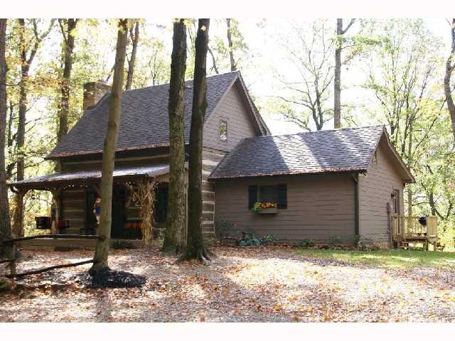 1239 Freeman Ridge Road Nashville, IN 47448 - Photo 2 of 11