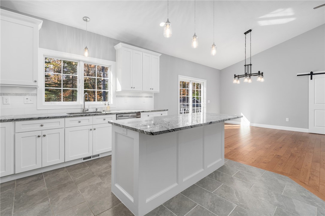 475 Danielson Pike Scituate, RI 02857 - Photo 16 of 48