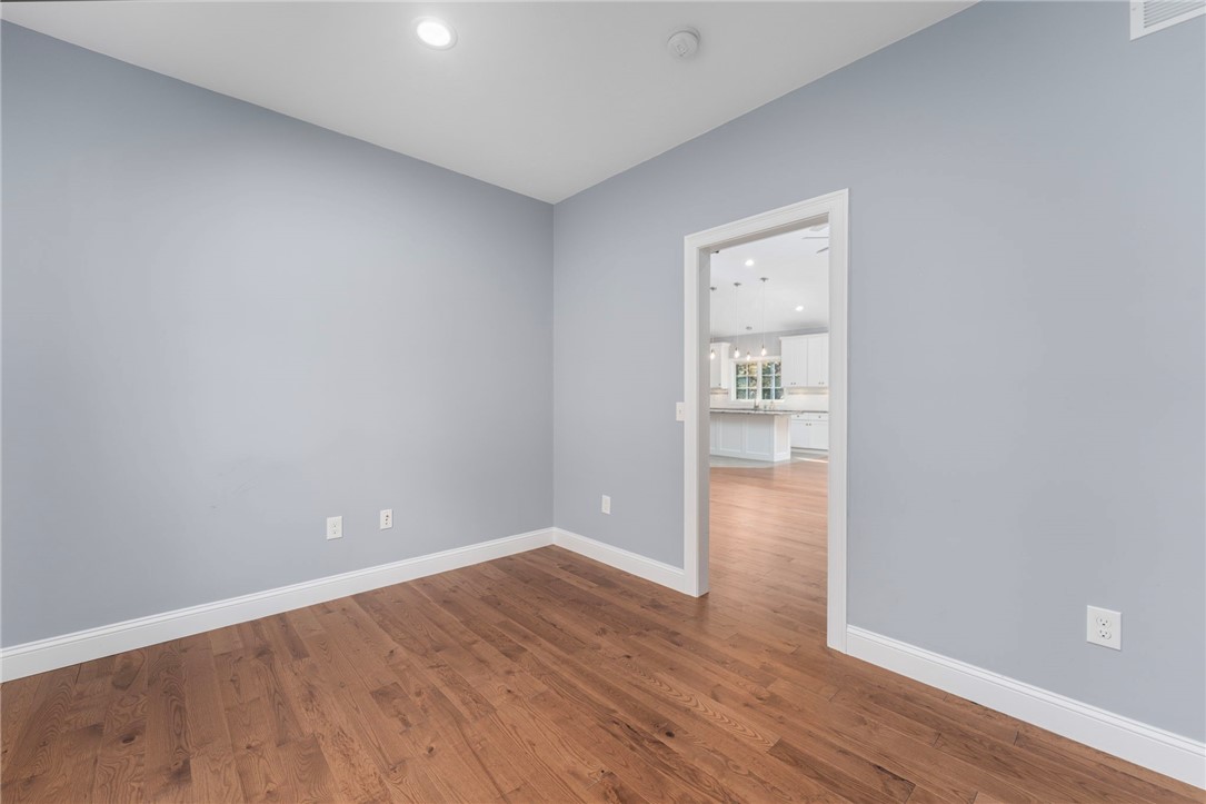 475 Danielson Pike Scituate, RI 02857 - Photo 23 of 48 office