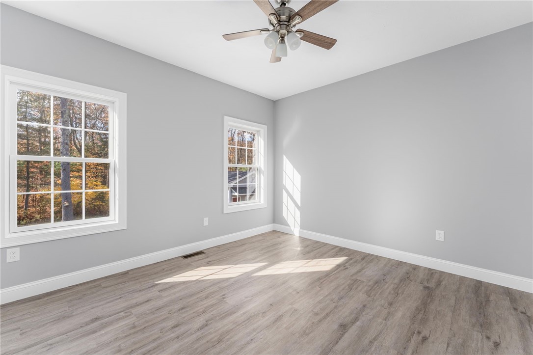 475 Danielson Pike Scituate, RI 02857 - Photo 24 of 48