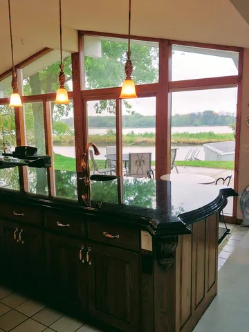 $400,000 | 1310 Gregden Shores Drive, Sterling, IL 61081