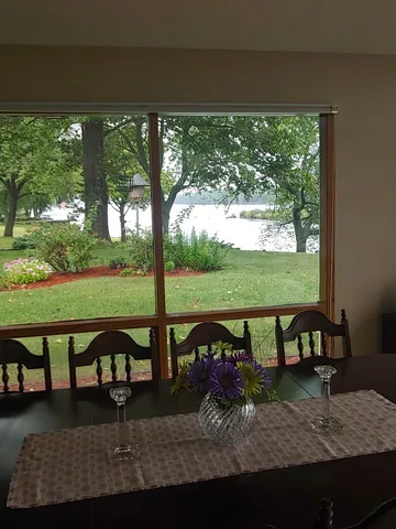 $400,000 | 1310 Gregden Shores Drive, Sterling, IL 61081