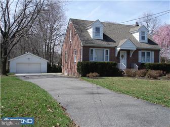284 Harding Highway Carneys Point, NJ 08069 - Photo 2 of 10 Exterior Side