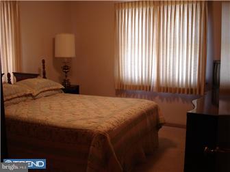 284 Harding Highway Carneys Point, NJ 08069 - Photo 5 of 10 Bedroom - Main