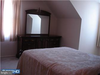 284 Harding Highway Carneys Point, NJ 08069 - Photo 6 of 10 Bedroom 2