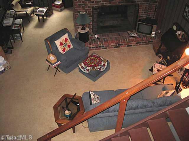 7304 Alcorn Road Greensboro, NC 27409 - Photo 5 of 6 Den/Family/Great Room.