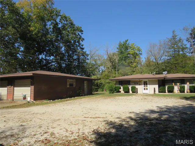 $150,000 | 180 County Road 700, Ellington, MO 63638