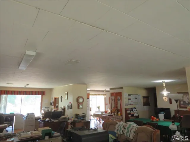 $150,000 | 180 County Road 700, Ellington, MO 63638