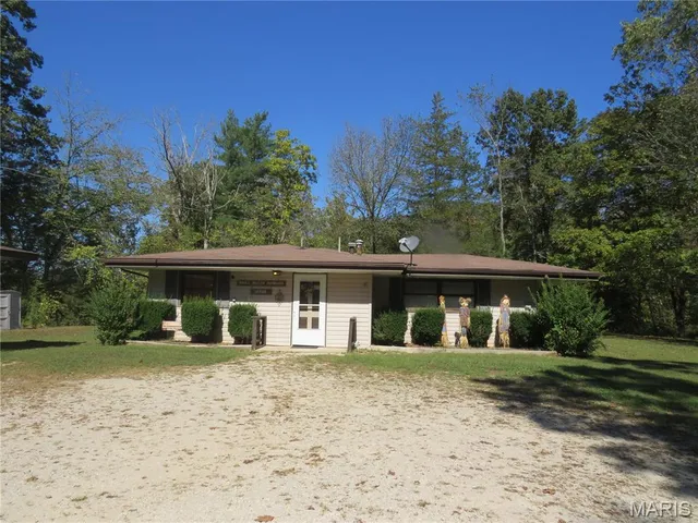 $150,000 | 180 County Road 700, Ellington, MO 63638