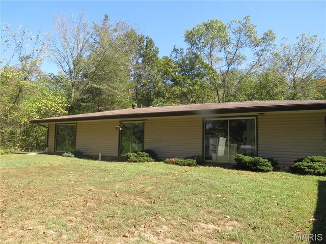 $150,000 | 180 County Road 700, Ellington, MO 63638
