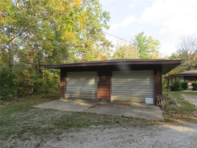 $150,000 | 180 County Road 700, Ellington, MO 63638