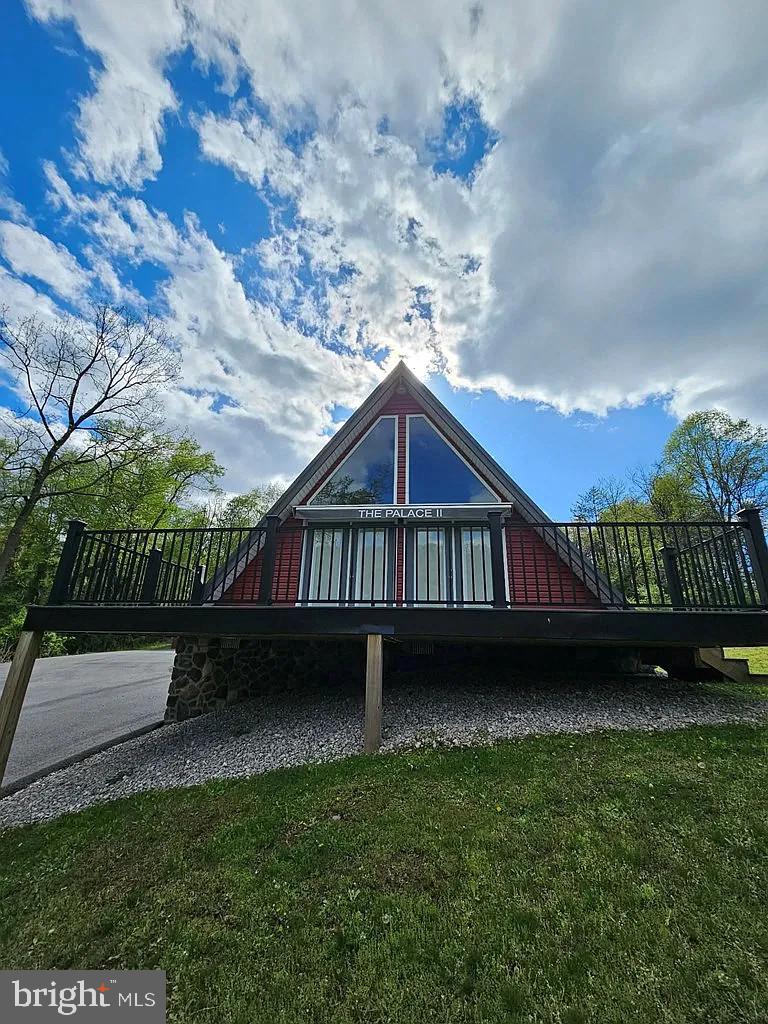 12076 Point Road Huntingdon, PA 16652 - Photo 2 of 21