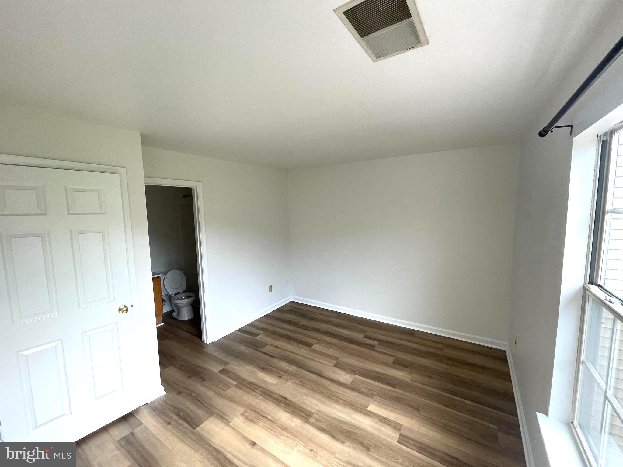 14108 Autumn Circle Centreville, VA 20121 - Photo 13 of 19