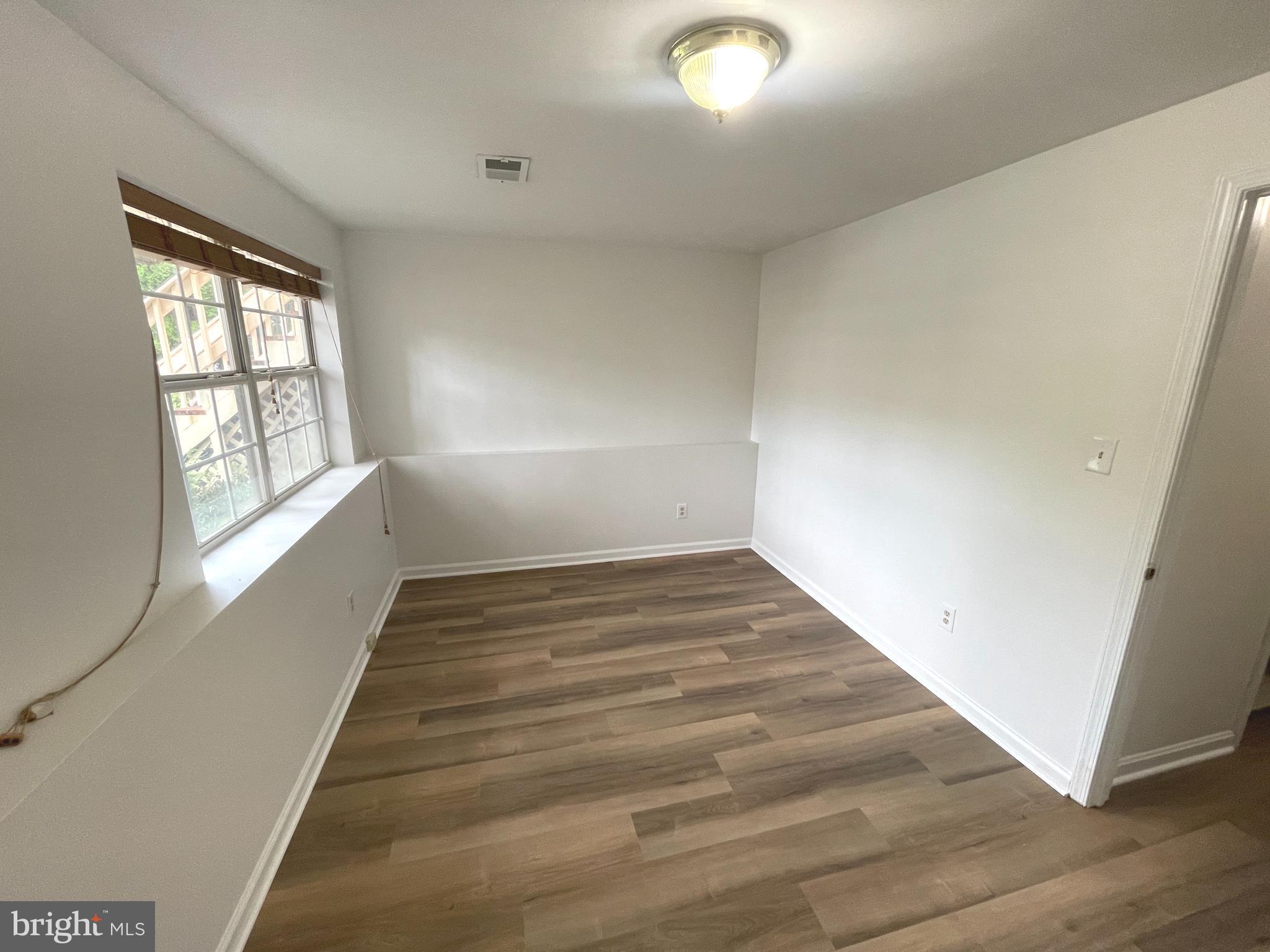 14108 Autumn Circle Centreville, VA 20121 - Photo 15 of 19