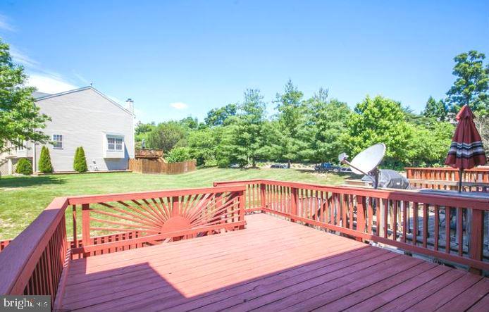 14108 Autumn Circle Centreville, VA 20121 - Photo 19 of 19 Exterior (Rear)