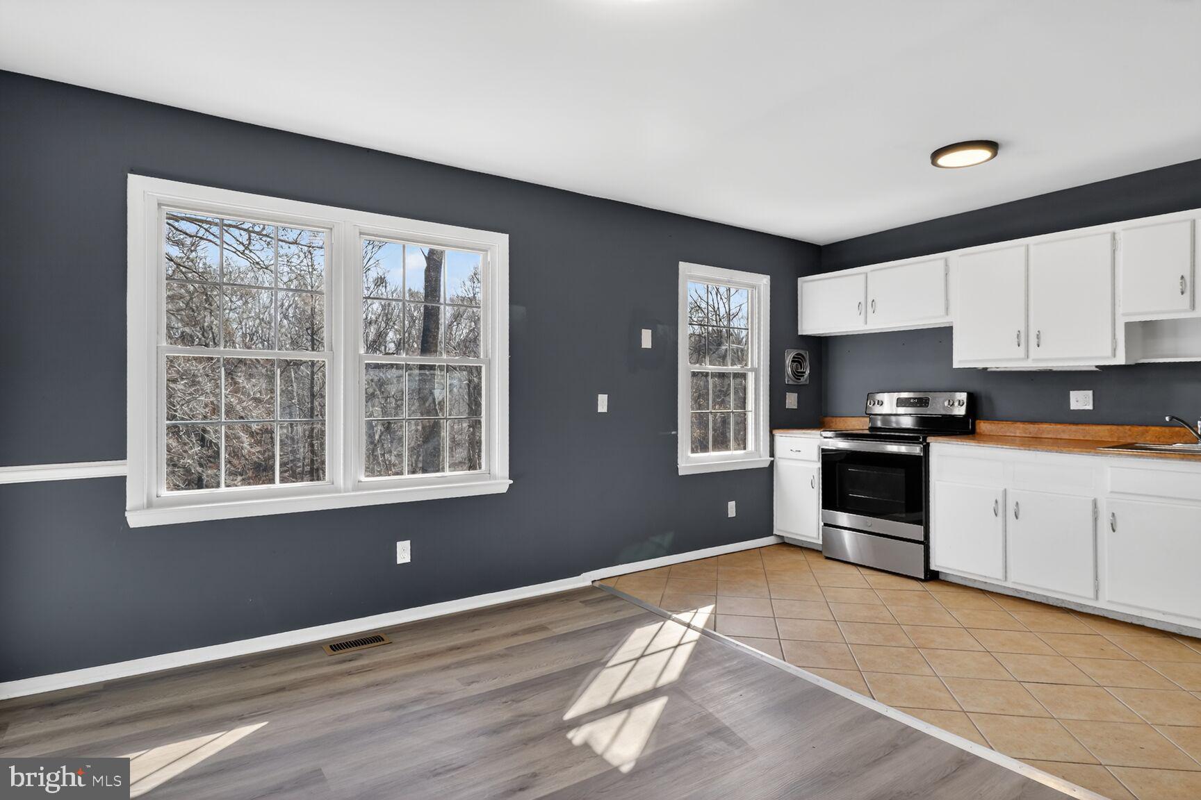 3545 Moultree Place Nottingham, MD 21236 - Photo 3 of 15