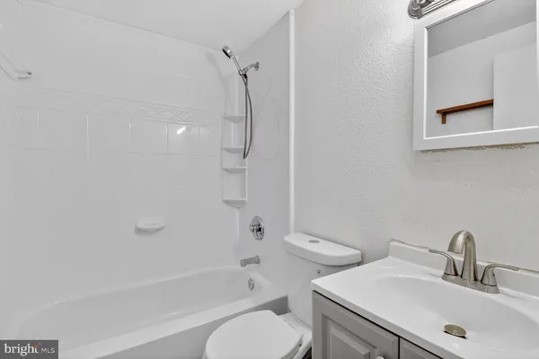 $2,300 | 3545 Moultree Place, Nottingham, MD 21236