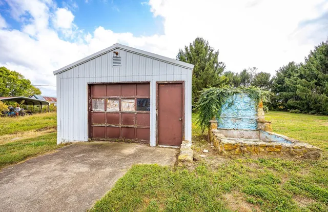 $179,000 | 4204 Bath Road, Brookville, IN 47012