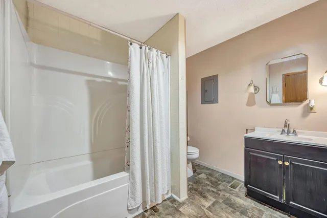 $179,000 | 4204 Bath Road, Brookville, IN 47012