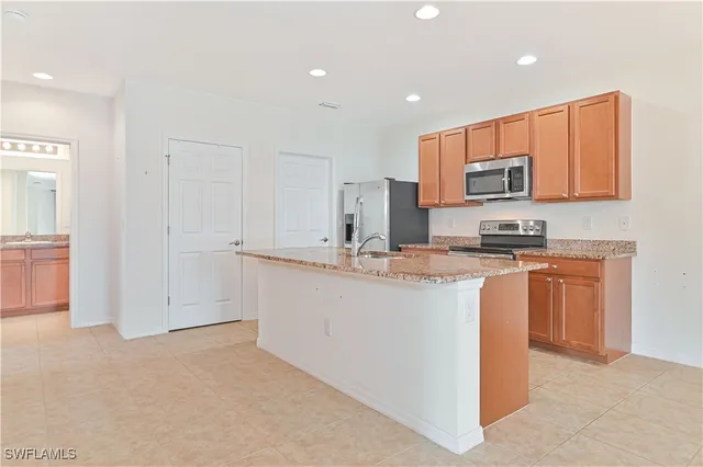 $285,000 | 15239 Ligustrum Lane, Alva, FL 33920