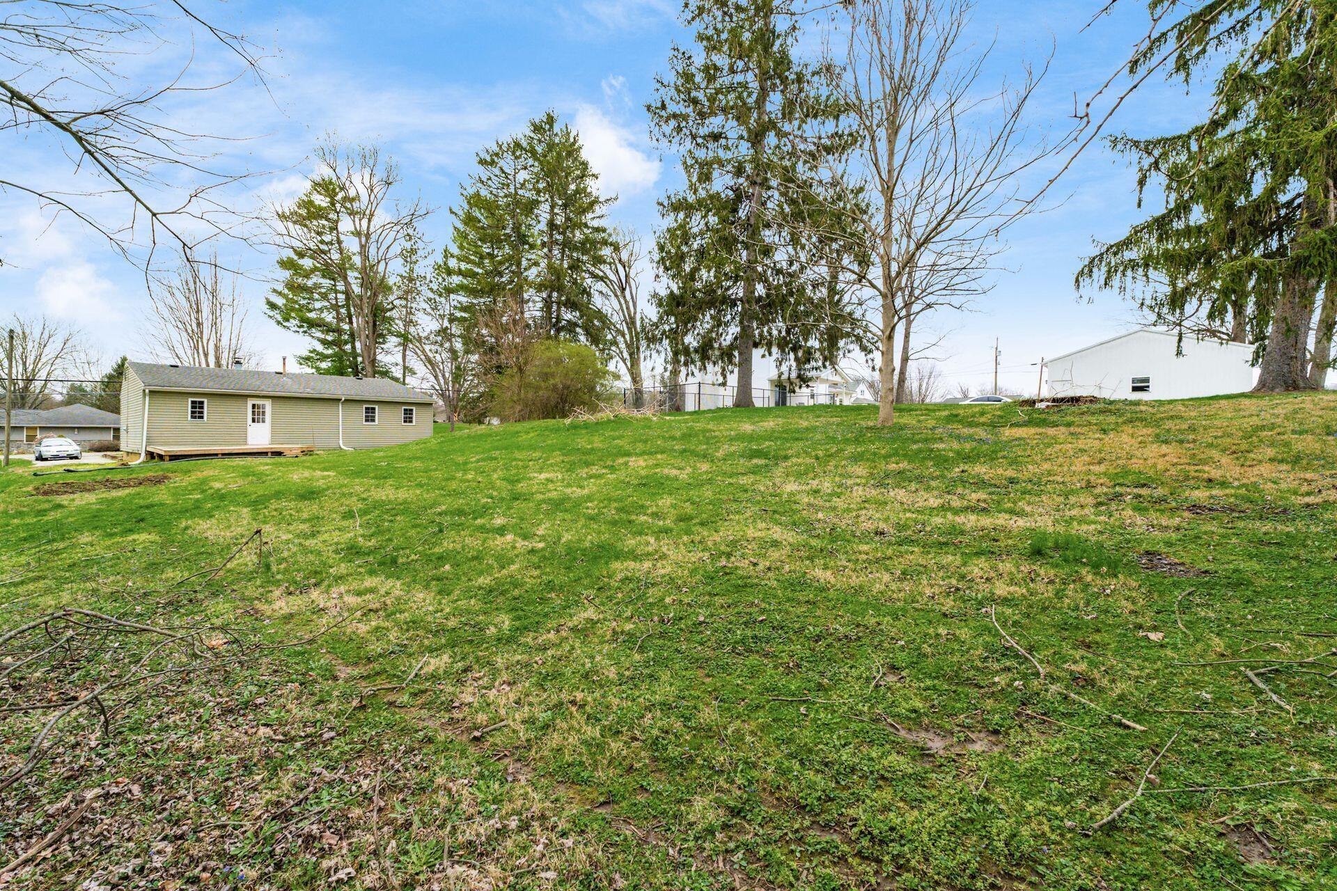 932 Montgomery Road Northeast Newark, OH 43055 - Photo 34 of 36 Gallery Image 34