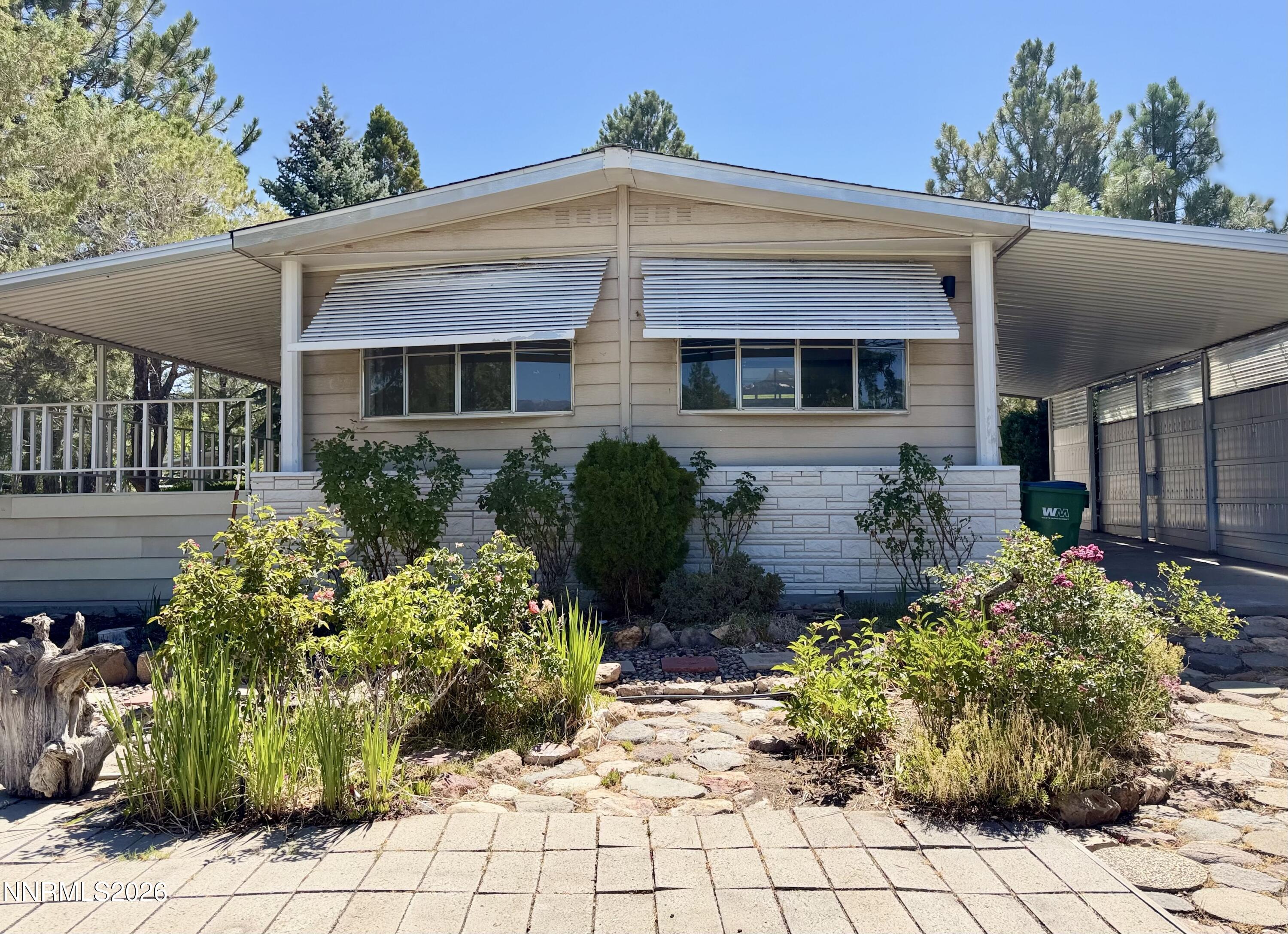 330 Taurus Circle Reno, NV 89521 - Photo 1 of 27 a front view of a house