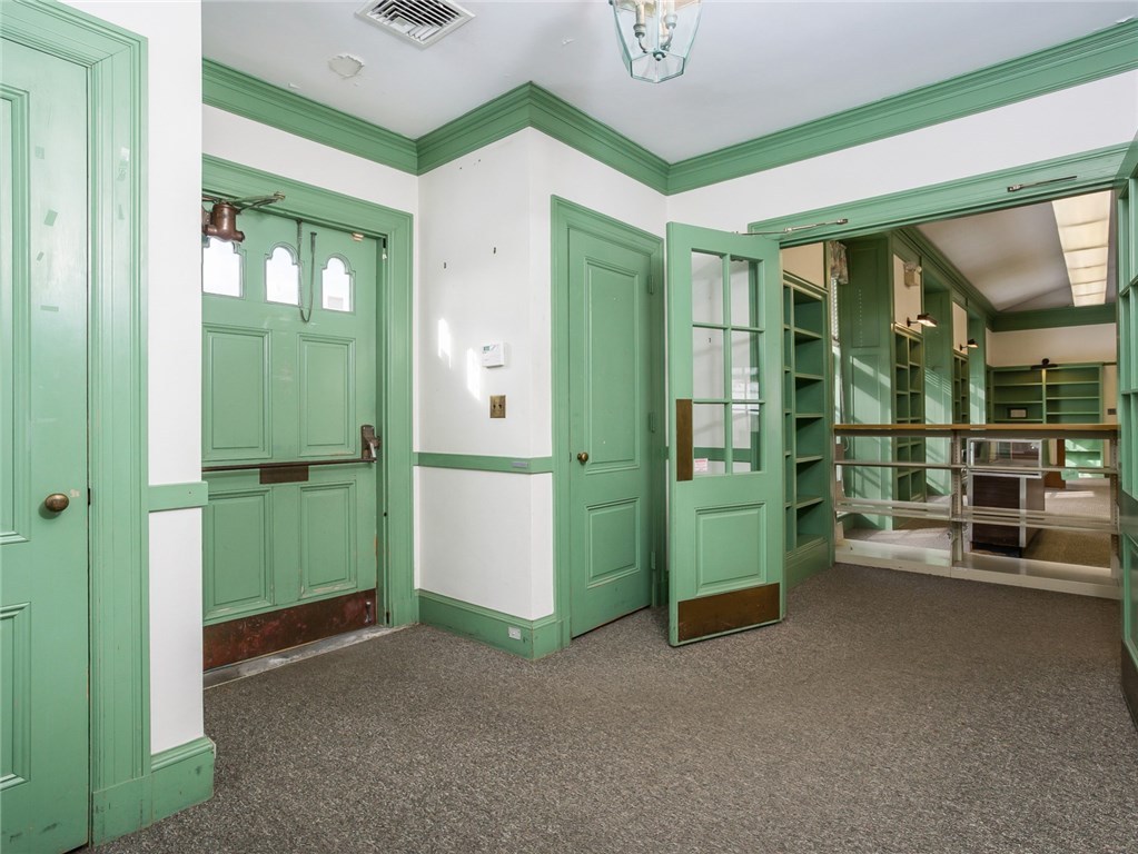 298 Highland Road Tiverton, RI 02878 - Photo 11 of 26