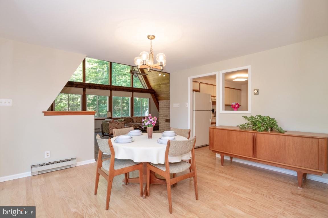 9396 Mountjoy Road Marshall, VA 20115 - Photo 12 of 45 Dining Room for entertaining