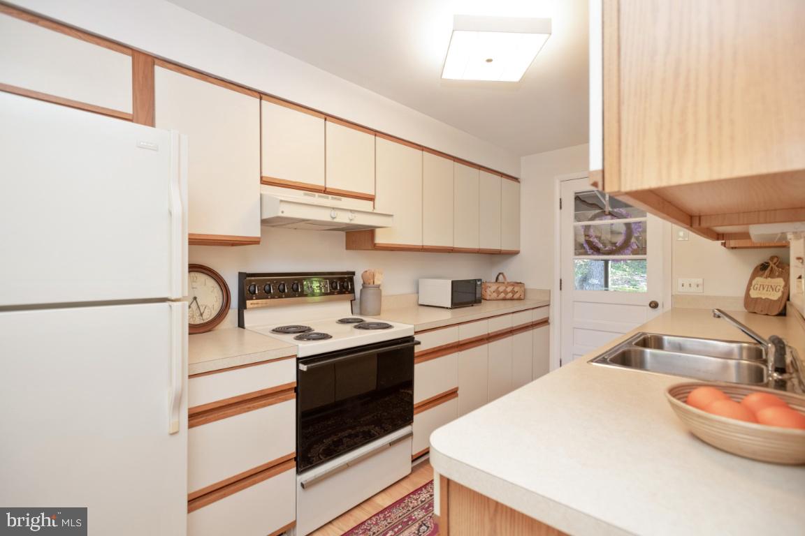 9396 Mountjoy Road Marshall, VA 20115 - Photo 15 of 45