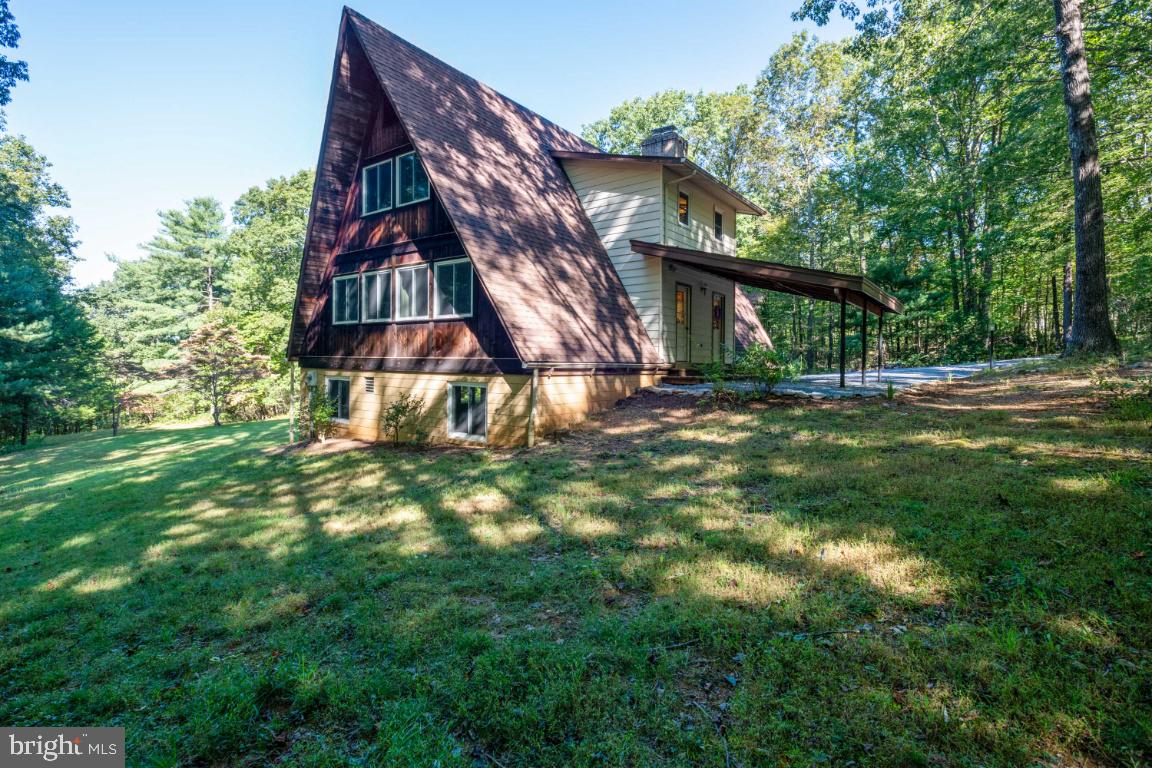 9396 Mountjoy Road Marshall, VA 20115 - Photo 4 of 45