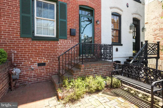 $1,125,000 | 1211 35th Street Northwest, Washington, DC 20007