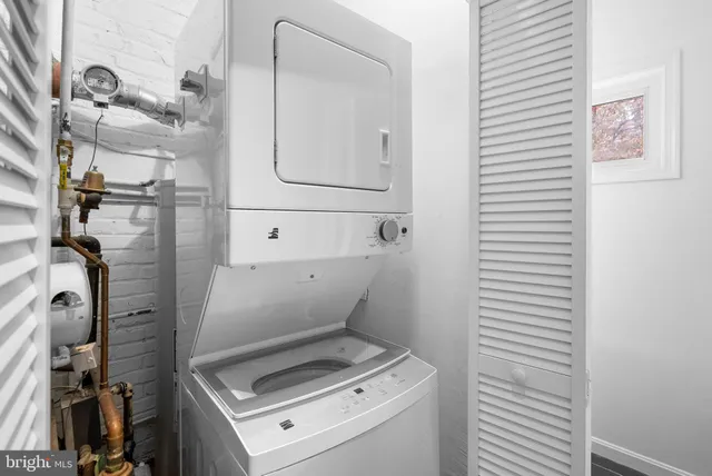 $1,125,000 | 1211 35th Street Northwest, Washington, DC 20007