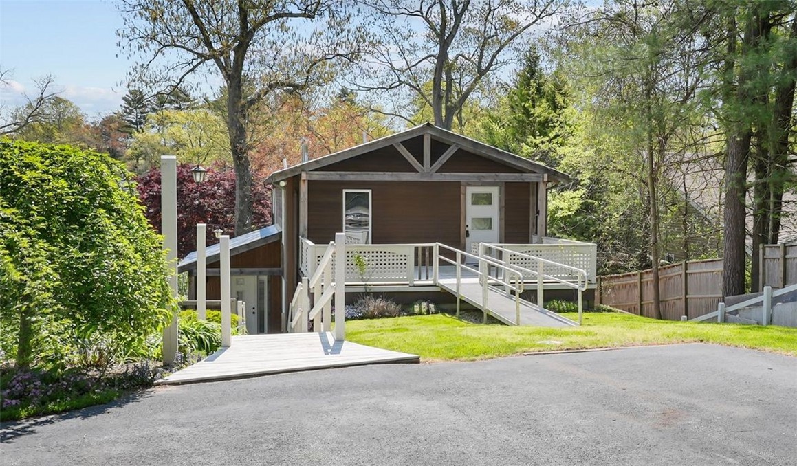 26 Pine Tree Road Coventry, RI 02816 - Photo 5 of 40