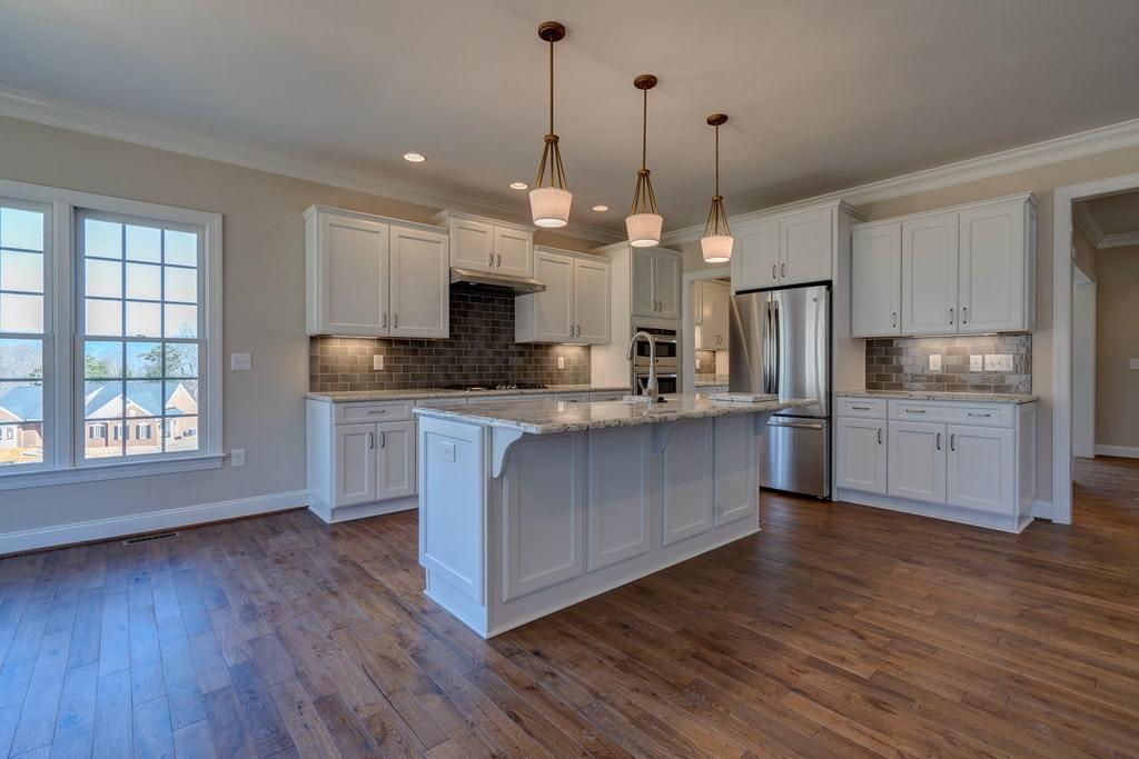 6964 Fairway Ridge Road Salem, VA 24153 - Photo 17 of 54 017-304510-DSC03175_6_7_8_9_7441774