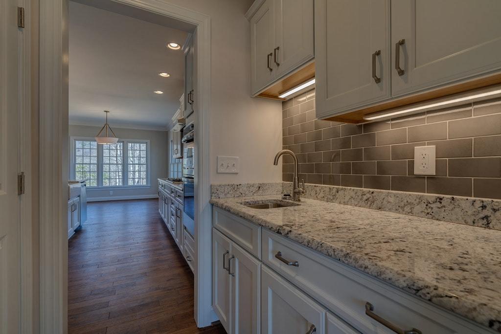 6964 Fairway Ridge Road Salem, VA 24153 - Photo 10 of 54 010-304510-DSC03135_6_7_8_9_7441767