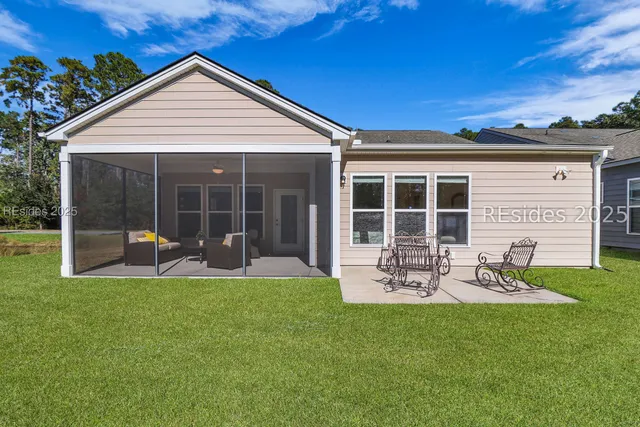 $589,900 | 8 Chicory Court, Bluffton, SC 29909