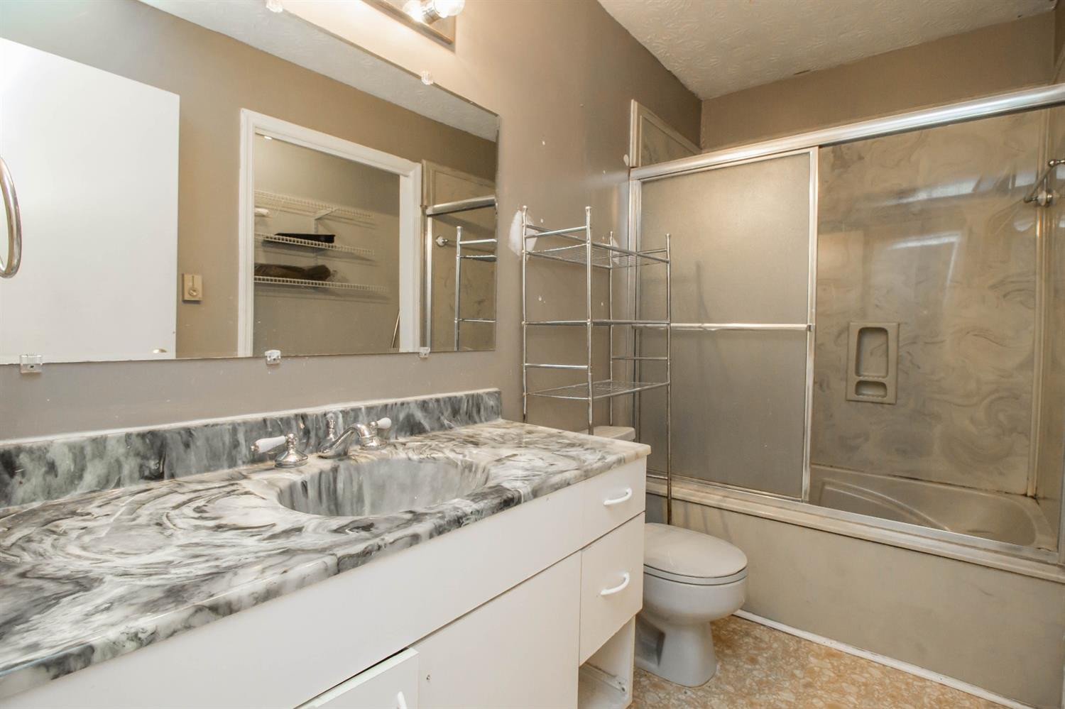 5982 Lexington Road Lancaster, KY 40444 - Photo 14 of 26 Photo 14