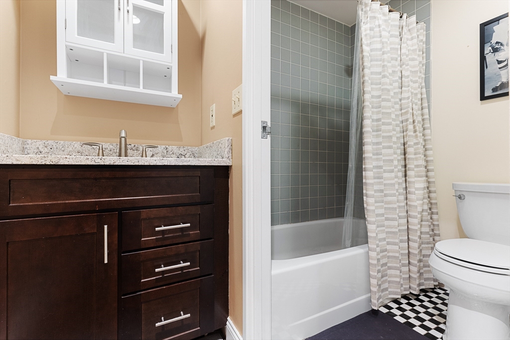 133 Commander Shea Boulevard, Unit 407 Quincy, MA 02171 - Photo 19 of 27