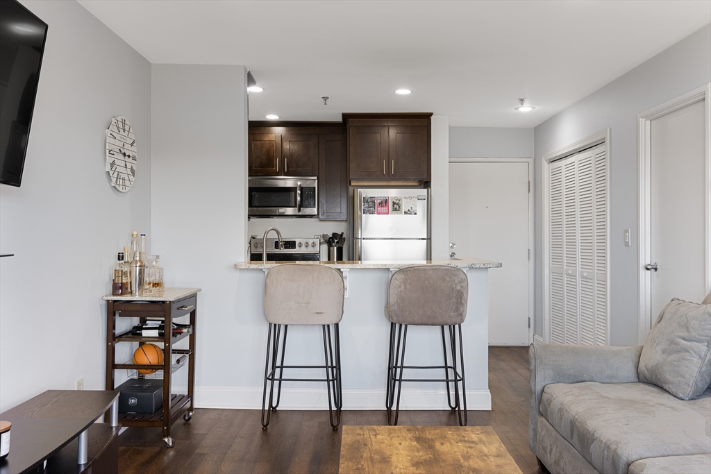 133 Commander Shea Boulevard, Unit 407 Quincy, MA 02171 - Photo 6 of 27